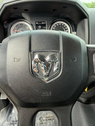 2019 RAM 1500 Classic SLT Crew Cab 4x4 6'4" Box