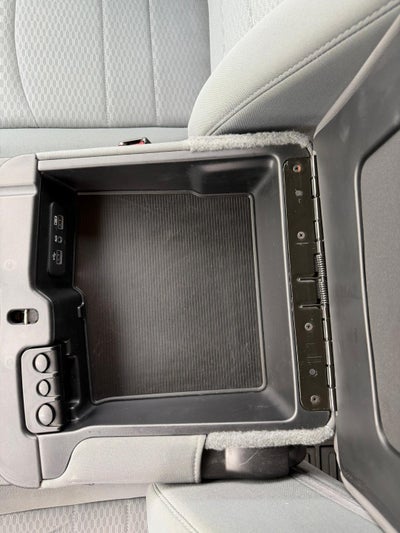 2019 RAM 1500 Classic SLT Crew Cab 4x4 6'4" Box