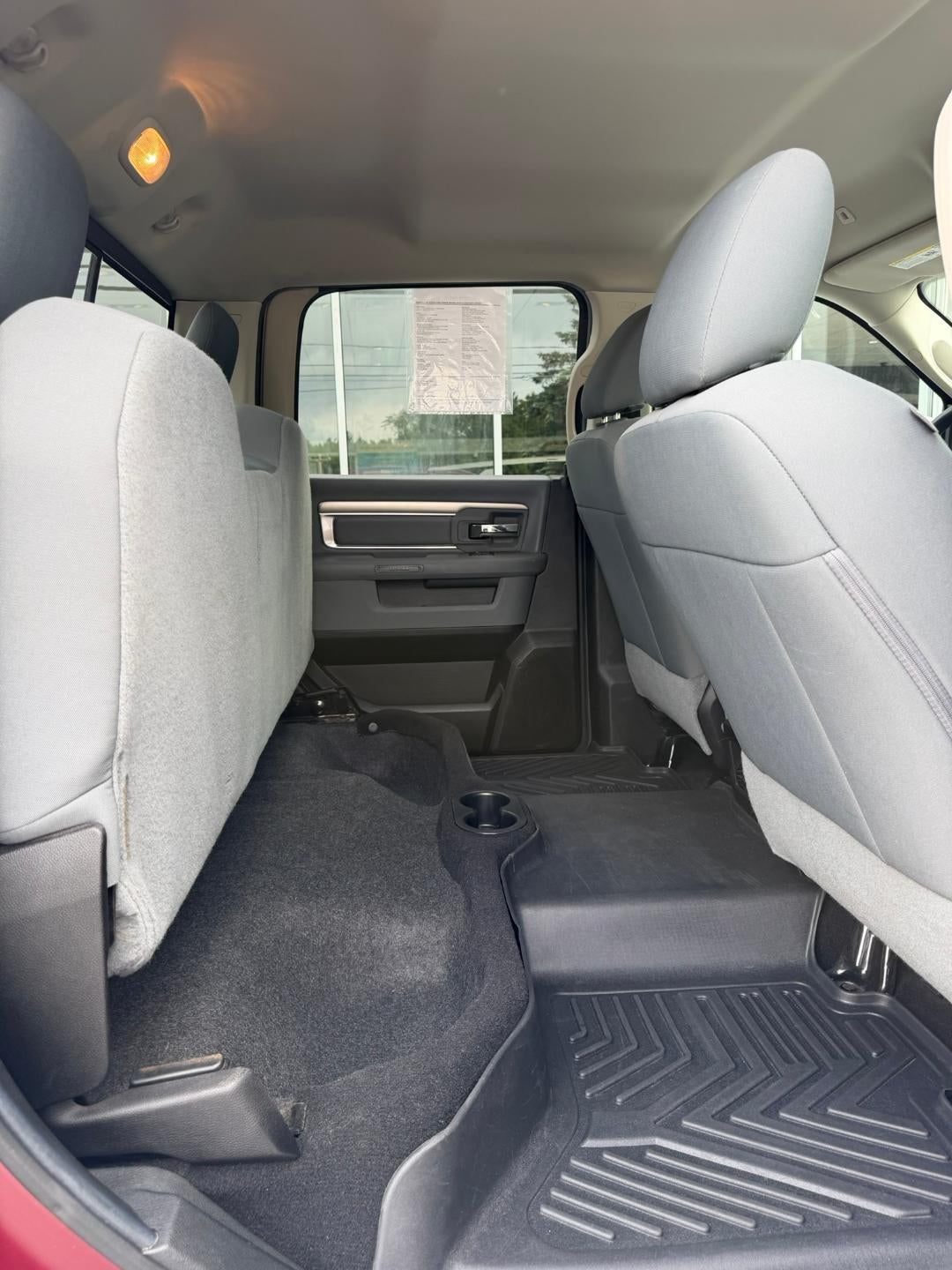 2019 RAM 1500 Classic SLT Crew Cab 4x4 6'4" Box