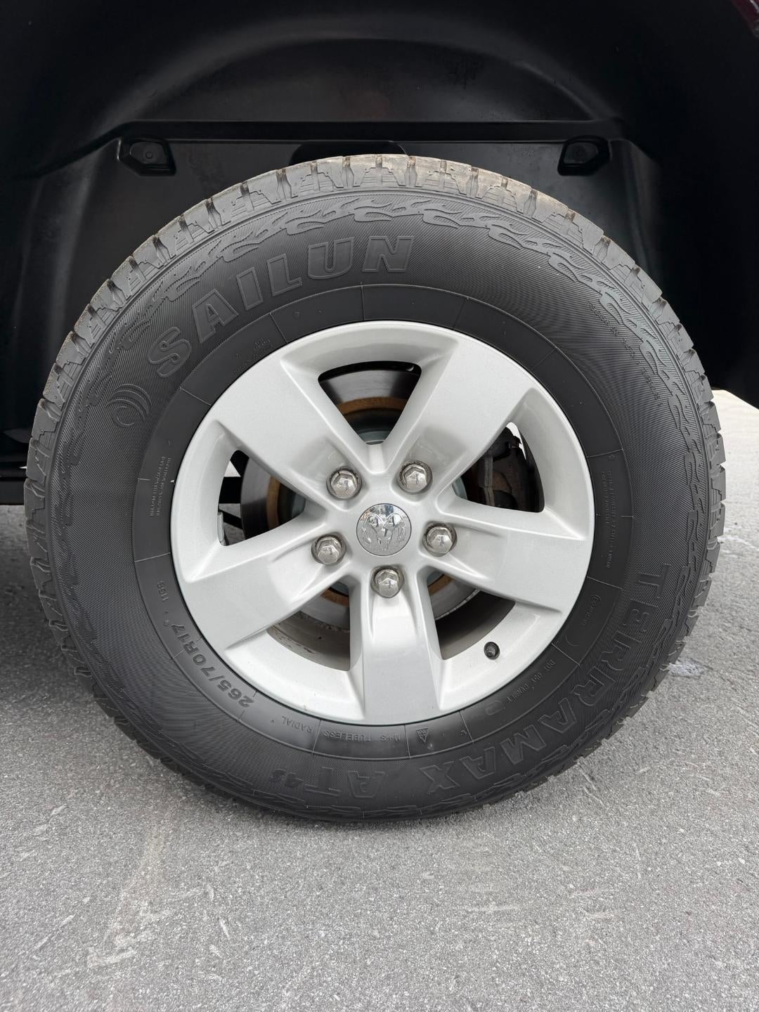 2019 RAM 1500 Classic SLT Crew Cab 4x4 6'4" Box