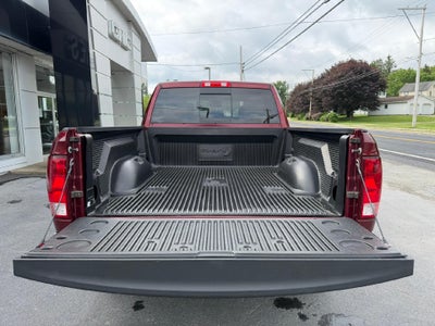 2019 RAM 1500 Classic SLT Crew Cab 4x4 6'4" Box