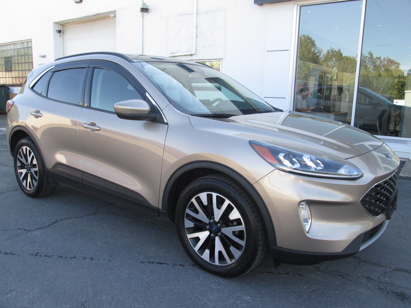 2020 Ford Escape SEL