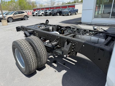 2026 GMC Sierra 3500 HD Chassis Cab Pro