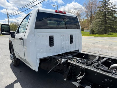 2026 GMC Sierra 3500 HD Chassis Cab Pro