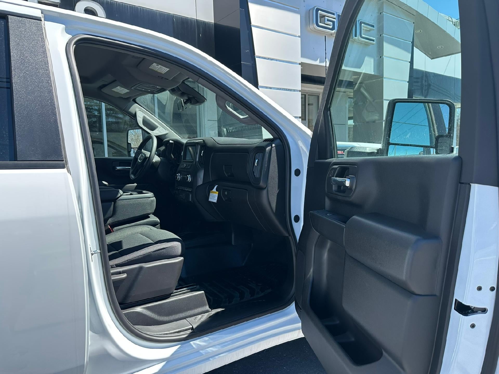 2026 GMC Sierra 3500 HD Chassis Cab Pro