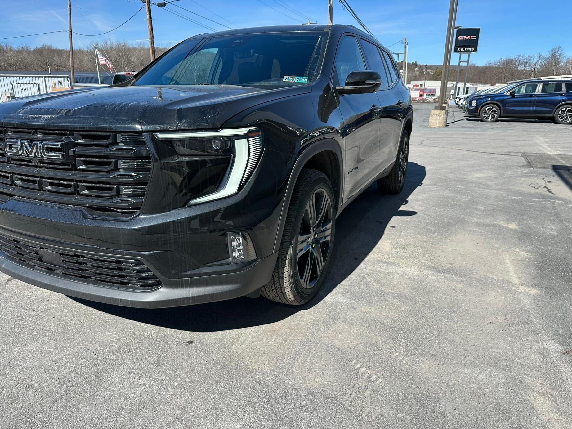 2026 GMC Acadia Elevation