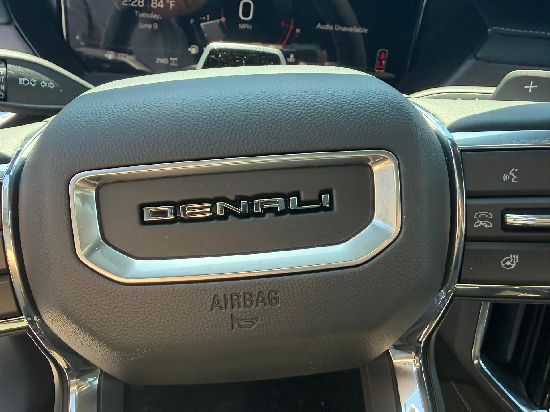2026 GMC Acadia Denali Ultimate - Photo 23