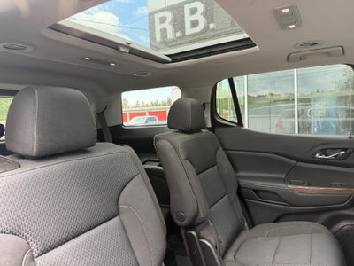 2022 GMC Acadia SLE