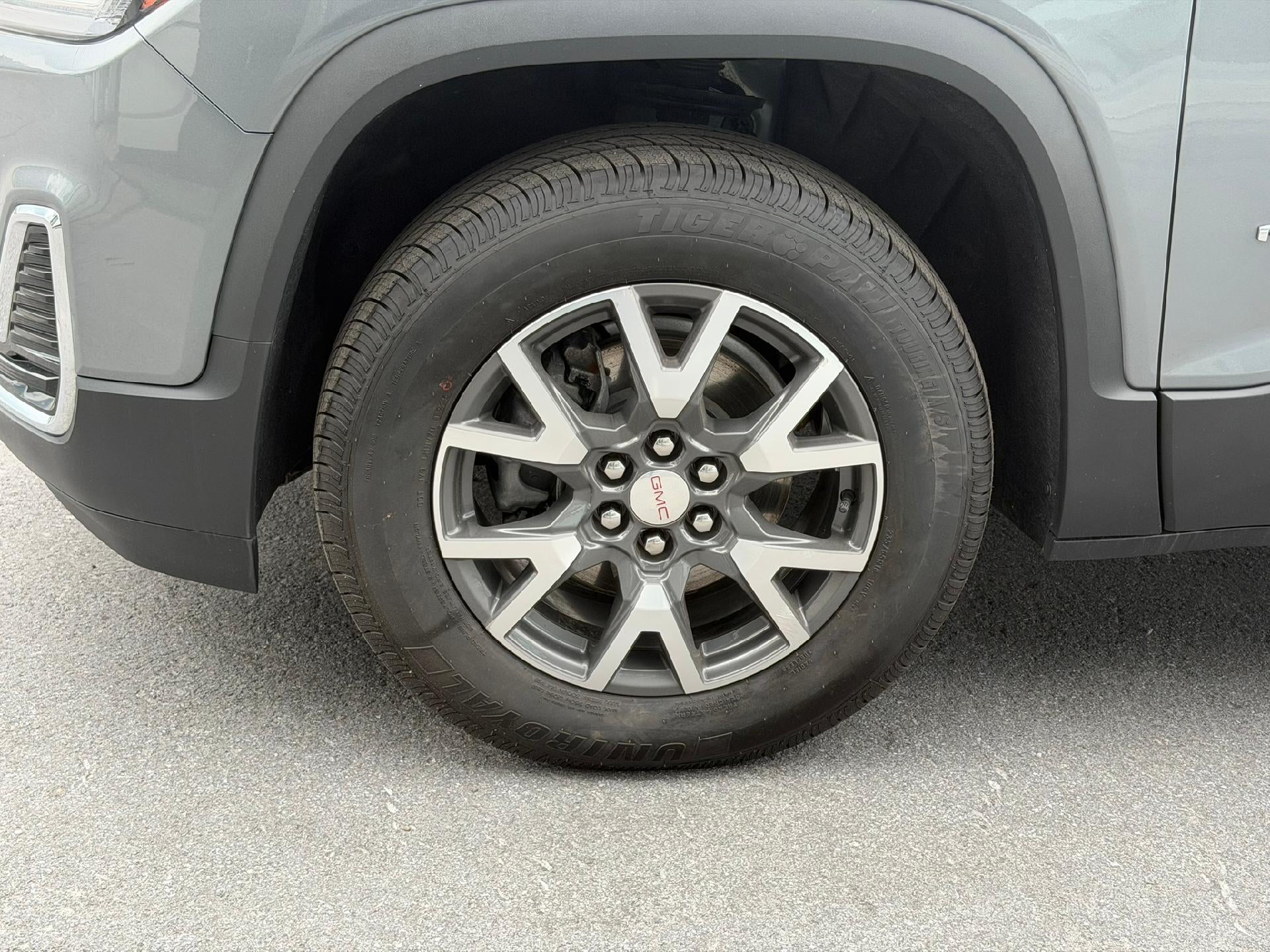 2022 GMC Acadia SLE
