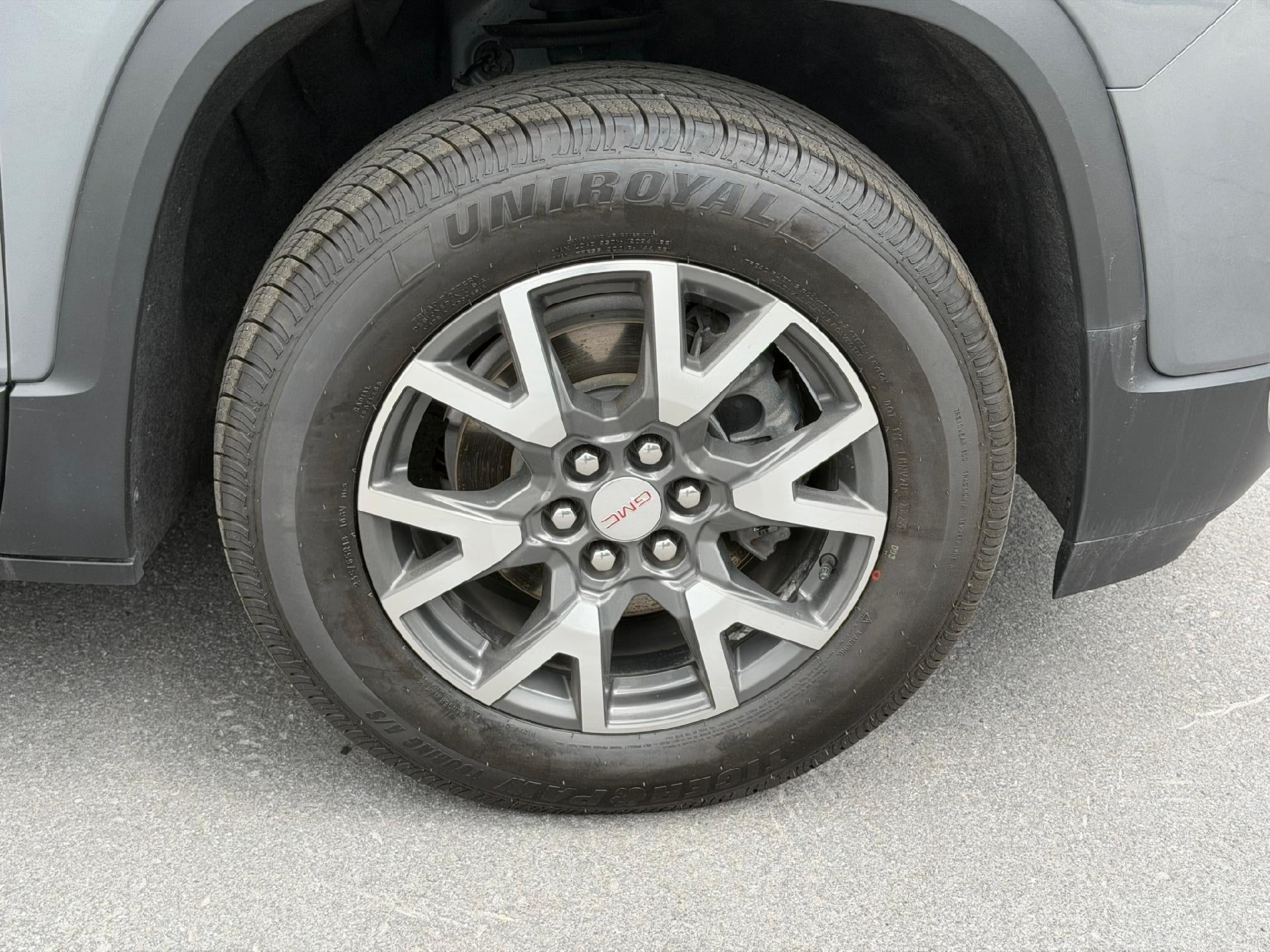 2022 GMC Acadia SLE