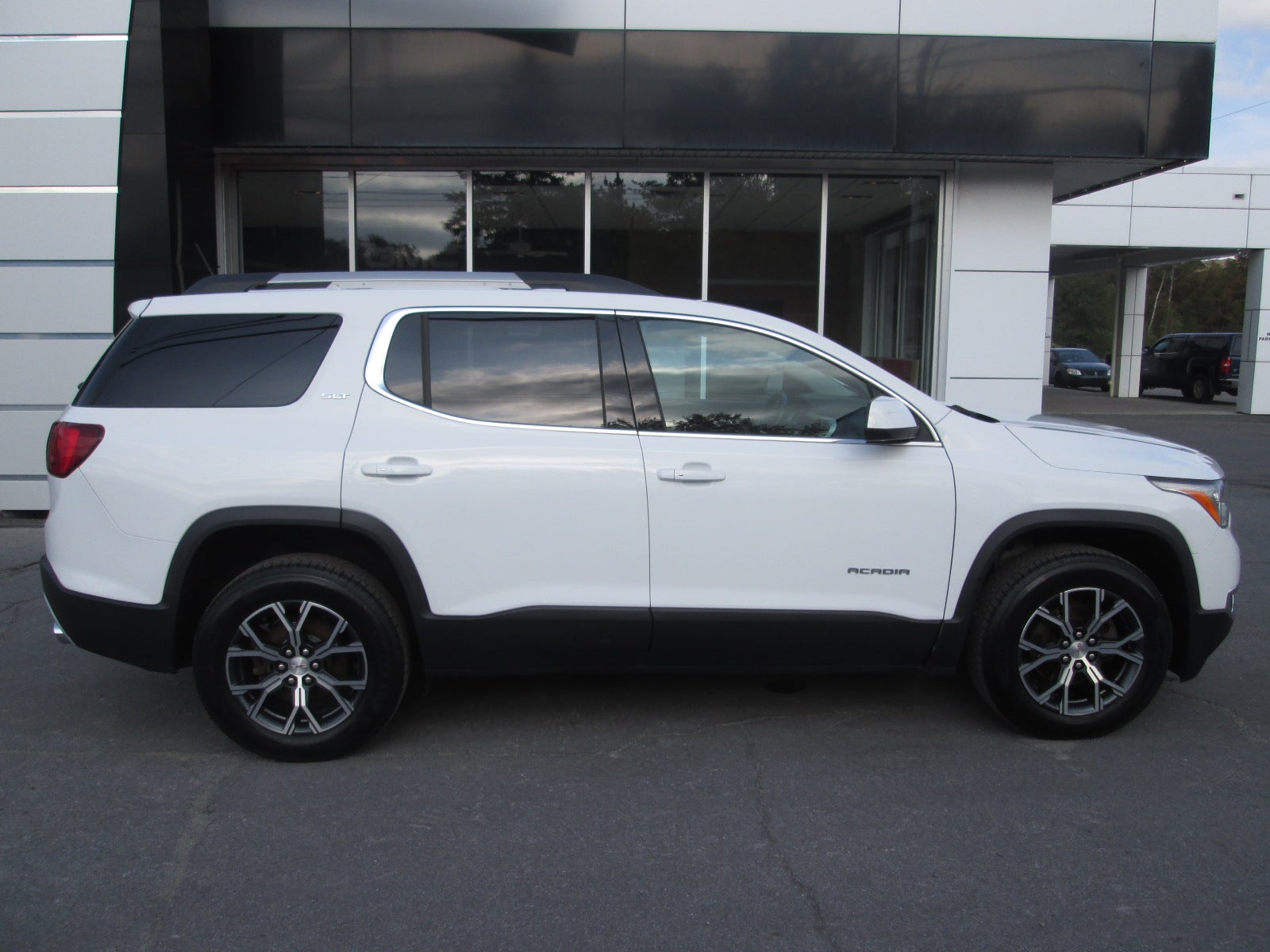 2018 GMC Acadia SLT