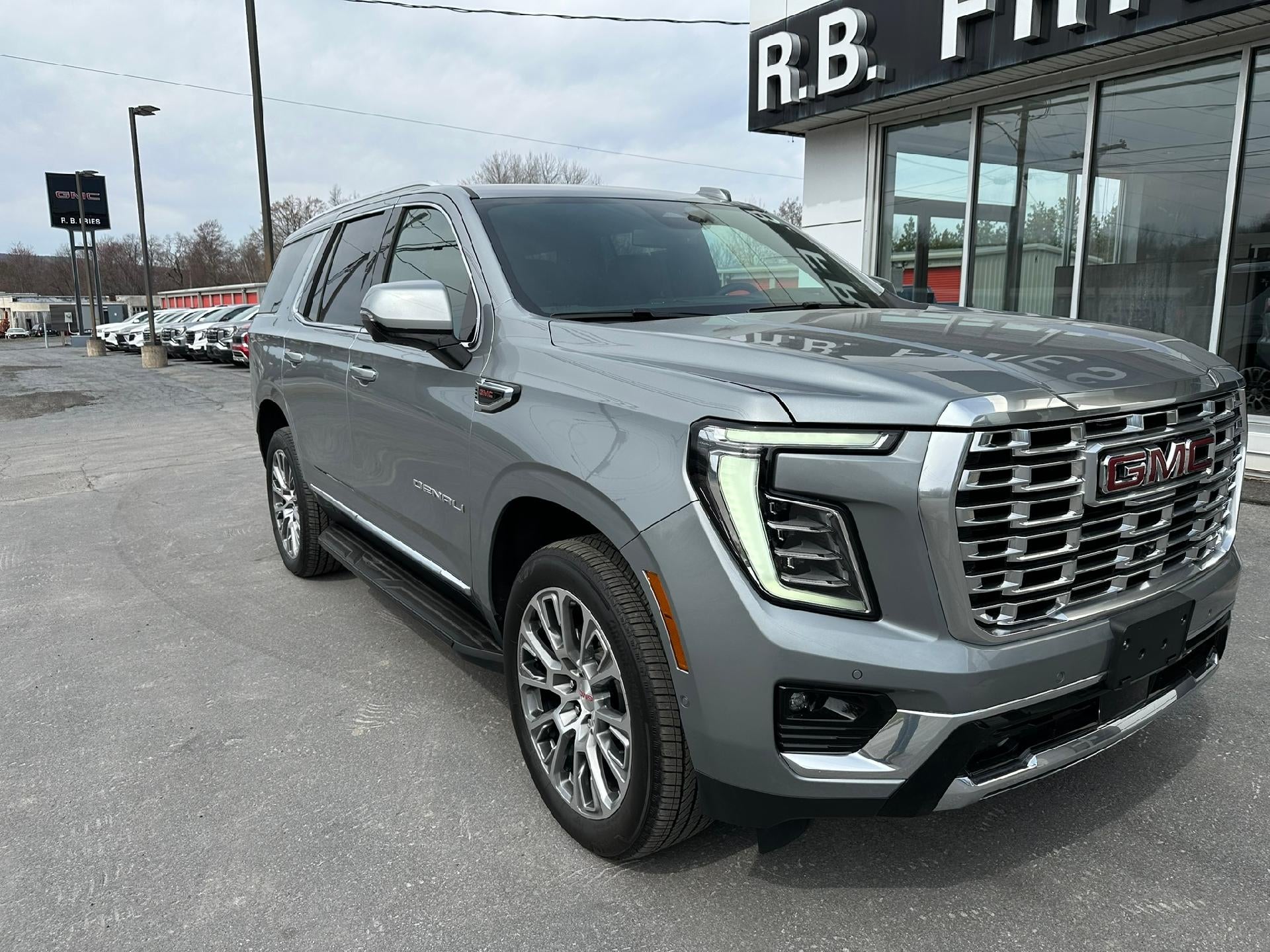 2025 GMC Yukon Denali