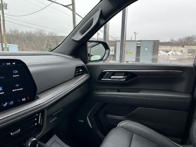 2025 Chevrolet Suburban Premier