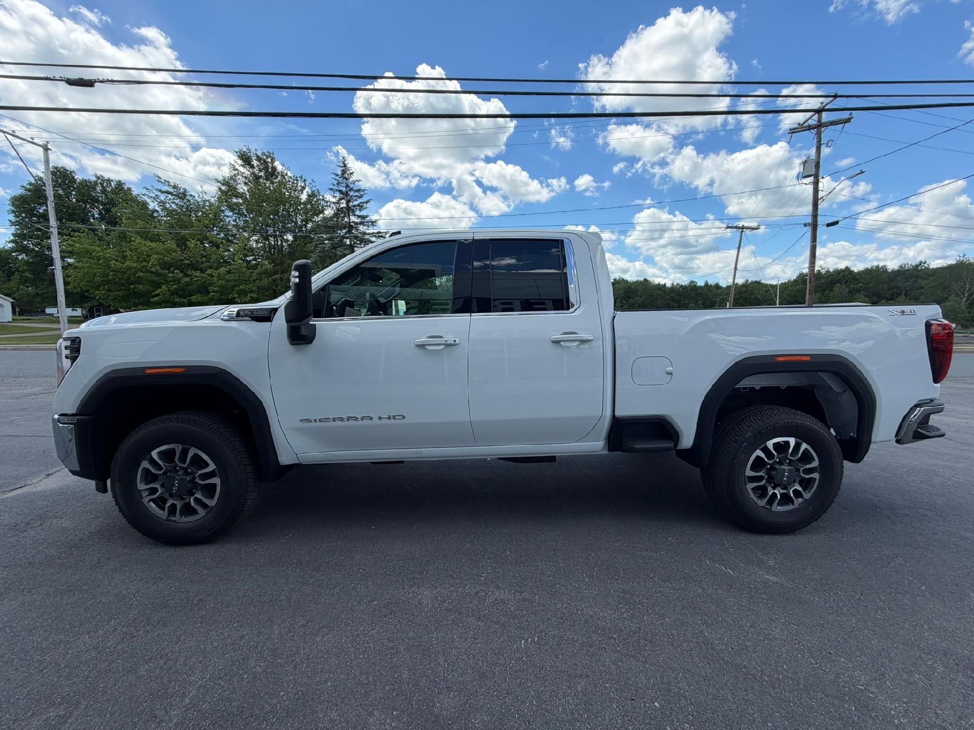 2026 GMC Sierra 2500 HD SLE