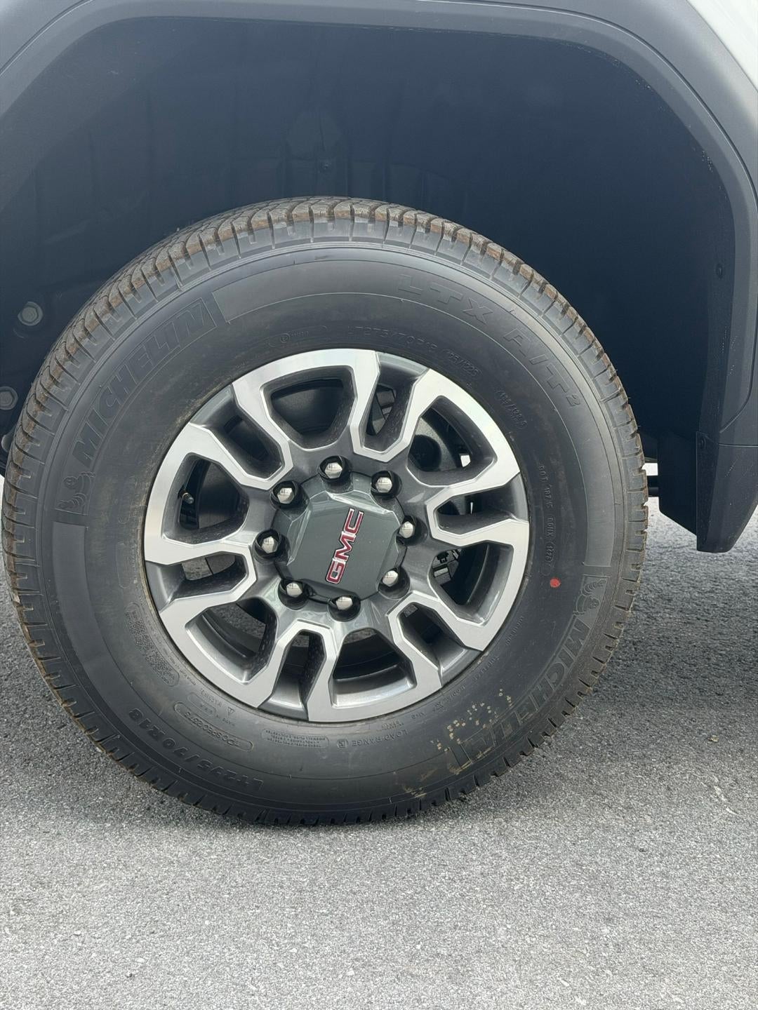 2026 GMC Sierra 2500 HD SLE