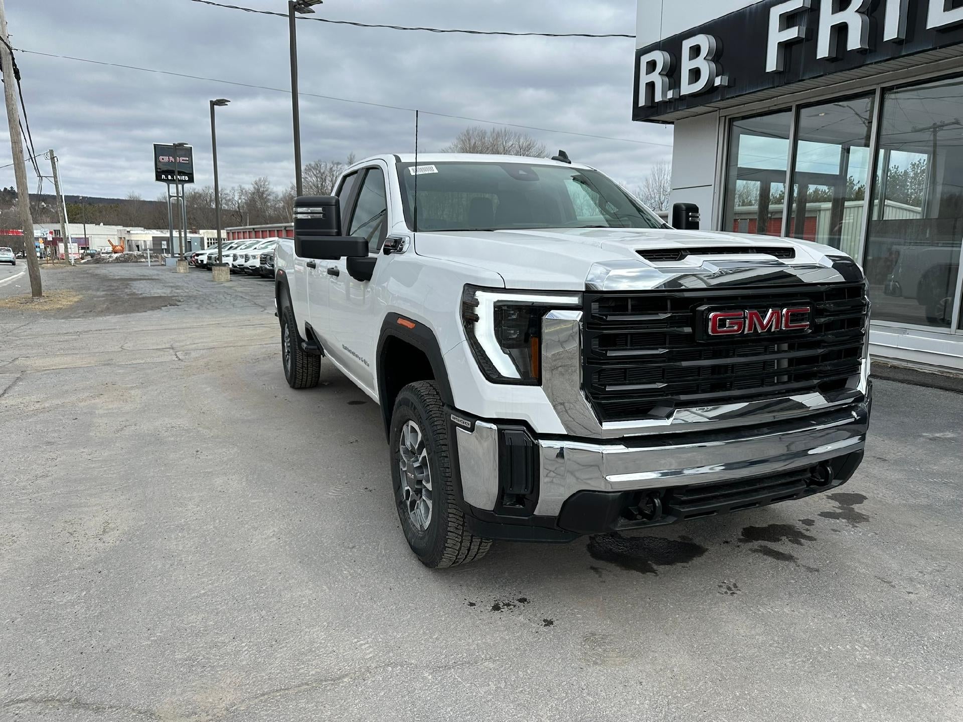 2026 GMC Sierra 3500 HD Pro