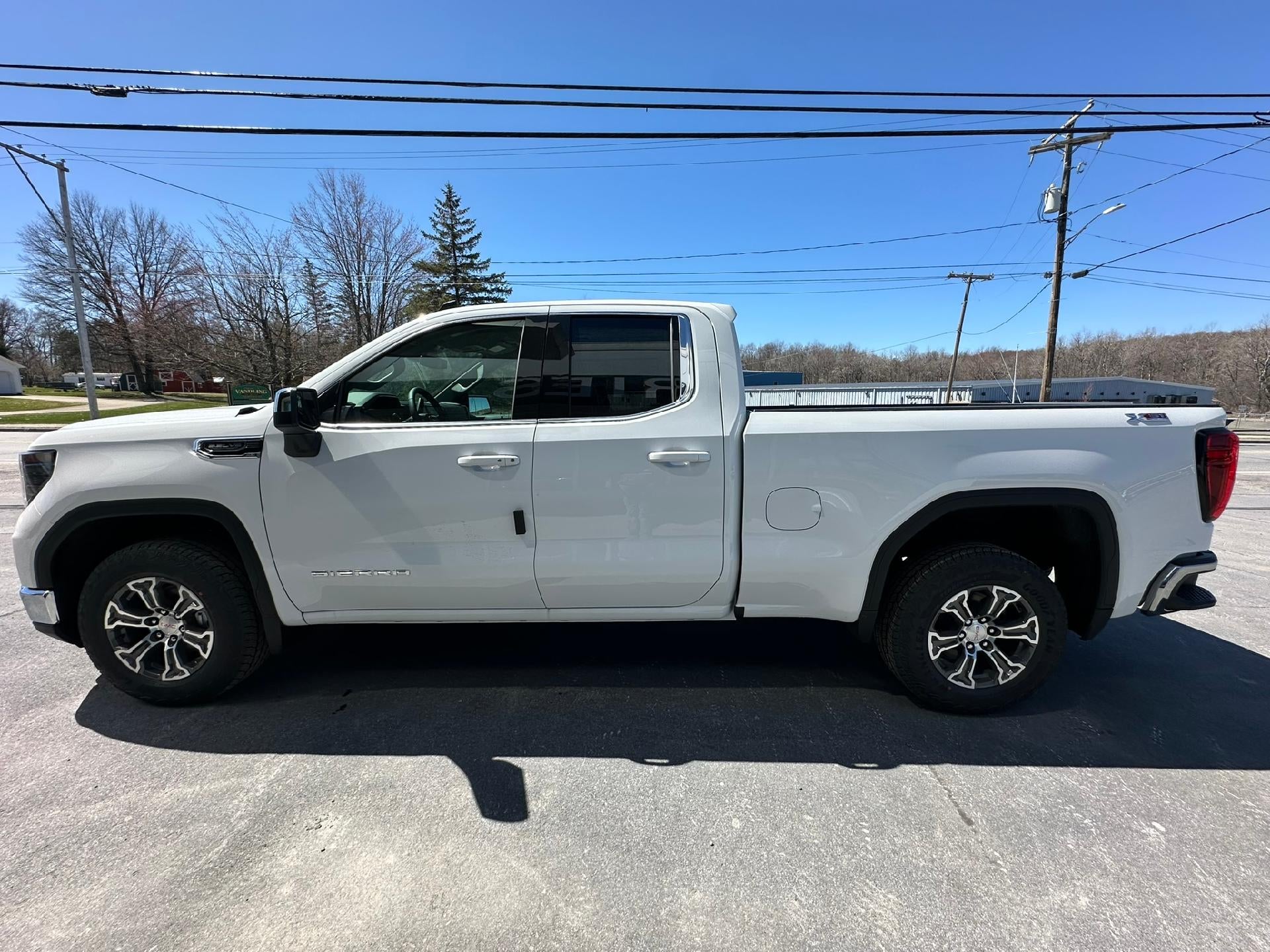 2026 GMC Sierra 1500 SLE