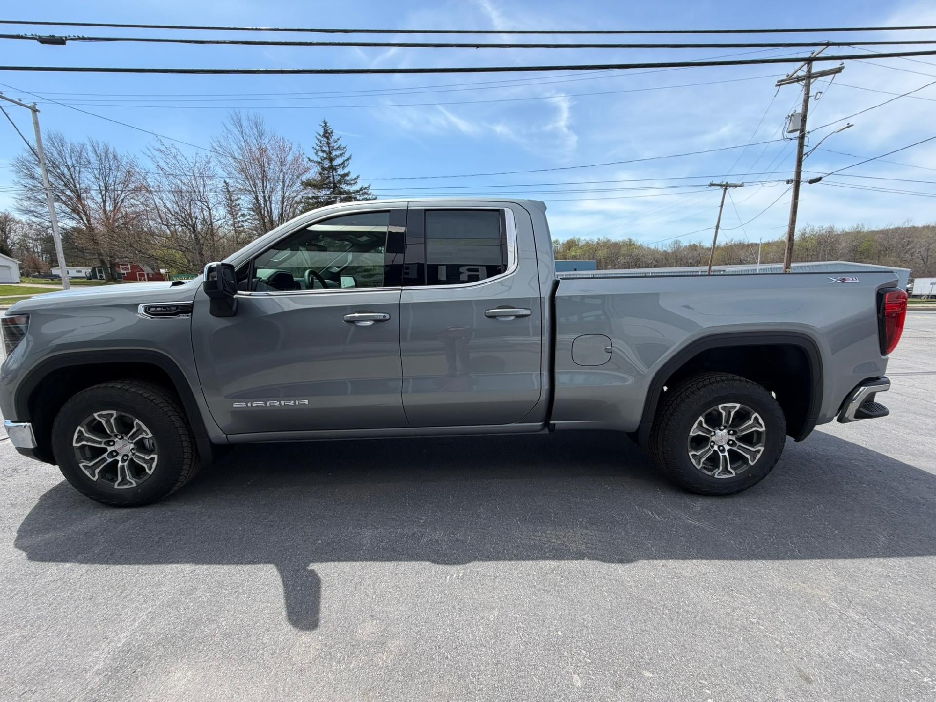 2026 GMC Sierra 1500 SLE