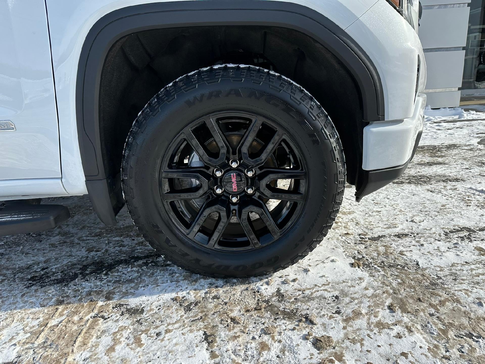 2024 GMC Sierra 1500 Elevation