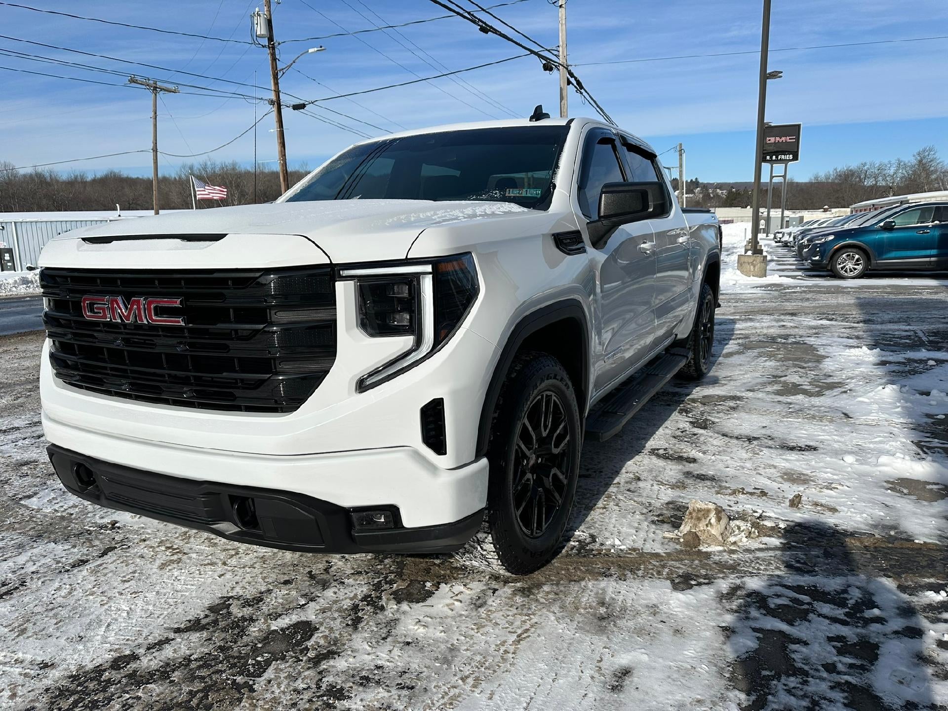 2024 GMC Sierra 1500 Elevation