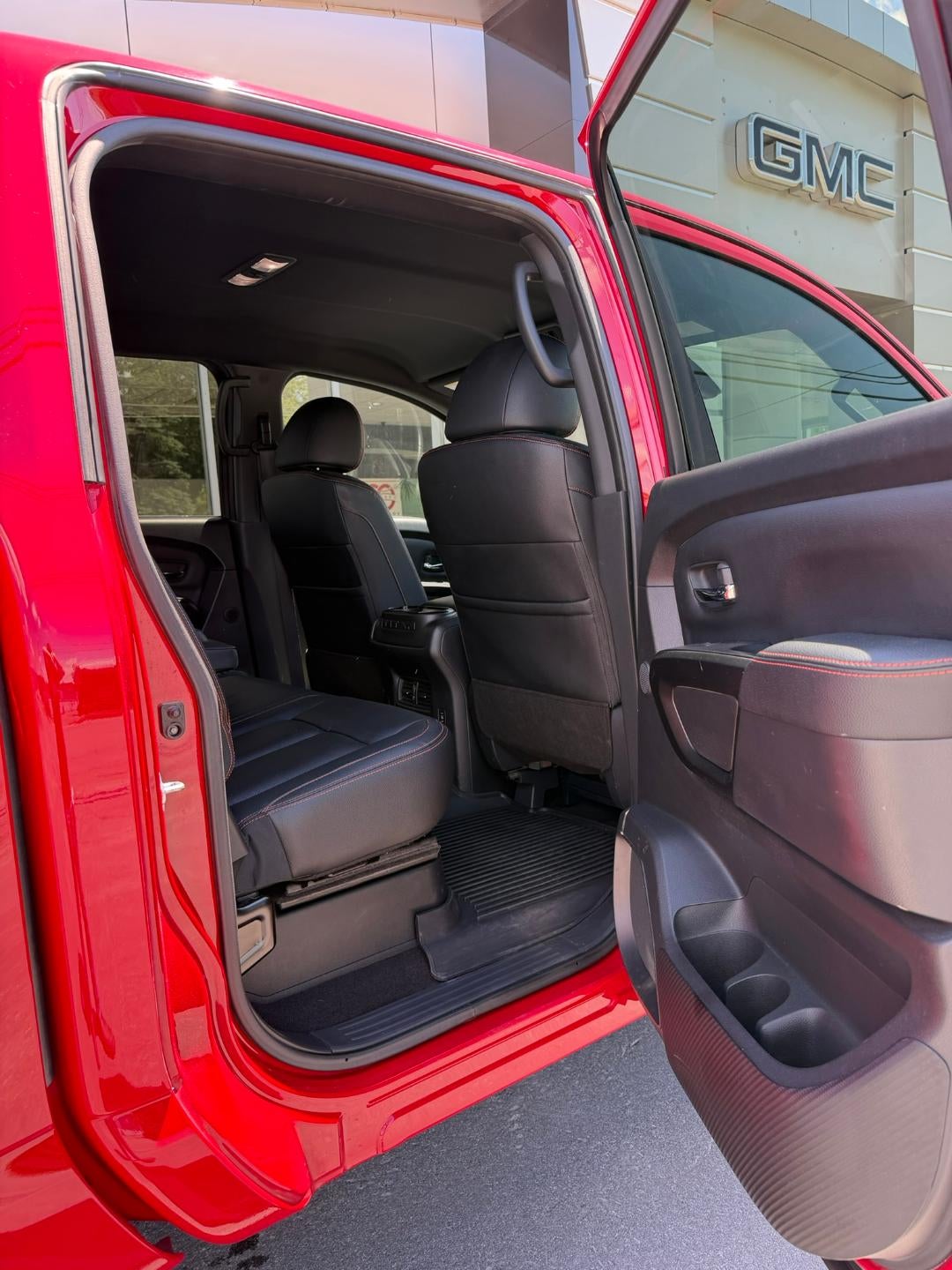 2023 Nissan Titan PRO-4X