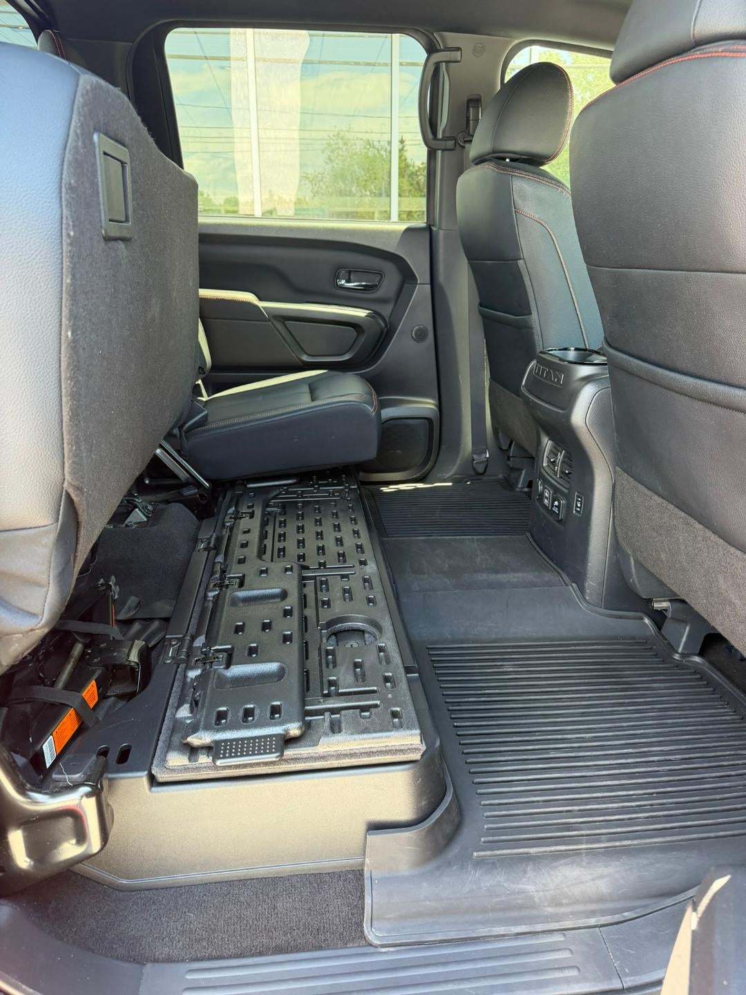 2023 Nissan Titan PRO-4X