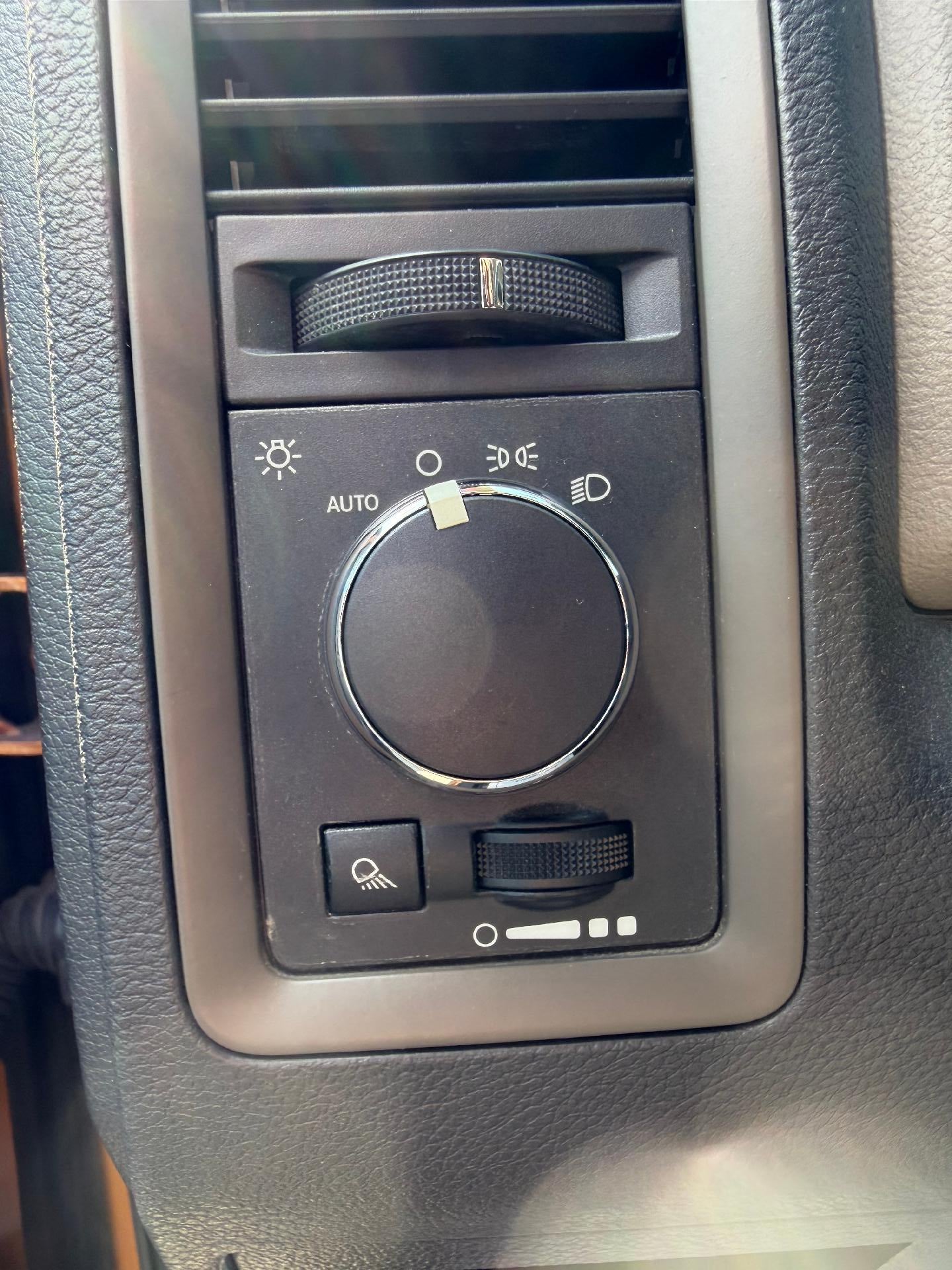 2012 RAM 2500 ST