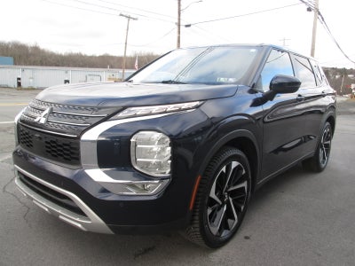 2022 Mitsubishi Outlander SE