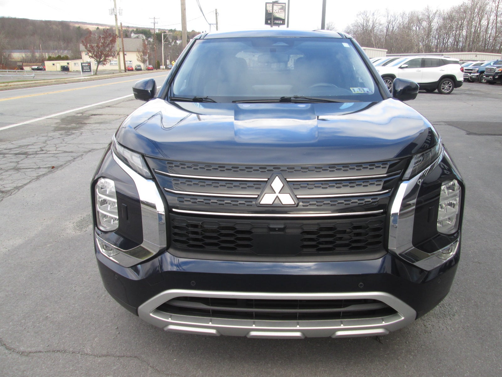 2022 Mitsubishi Outlander SE