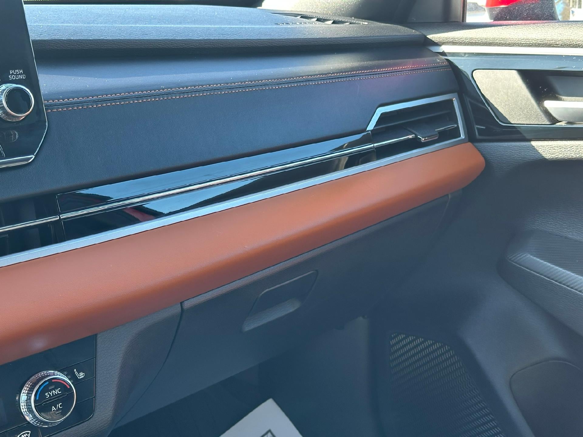 2024 Mitsubishi Outlander SEL