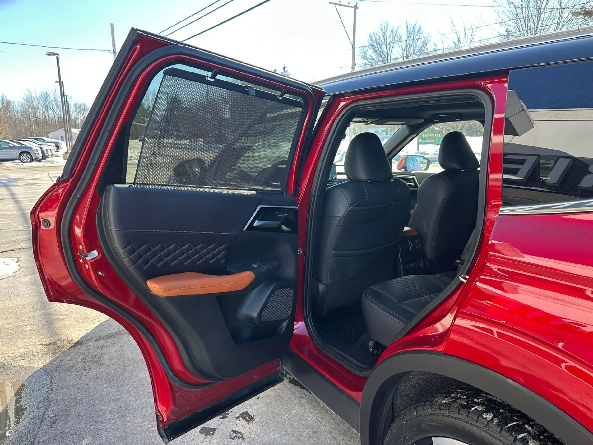 2024 Mitsubishi Outlander SEL