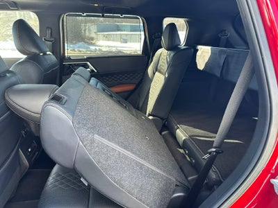 2024 Mitsubishi Outlander SEL