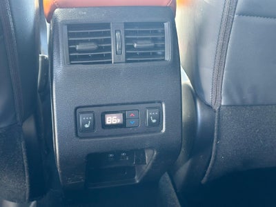 2024 Mitsubishi Outlander SEL