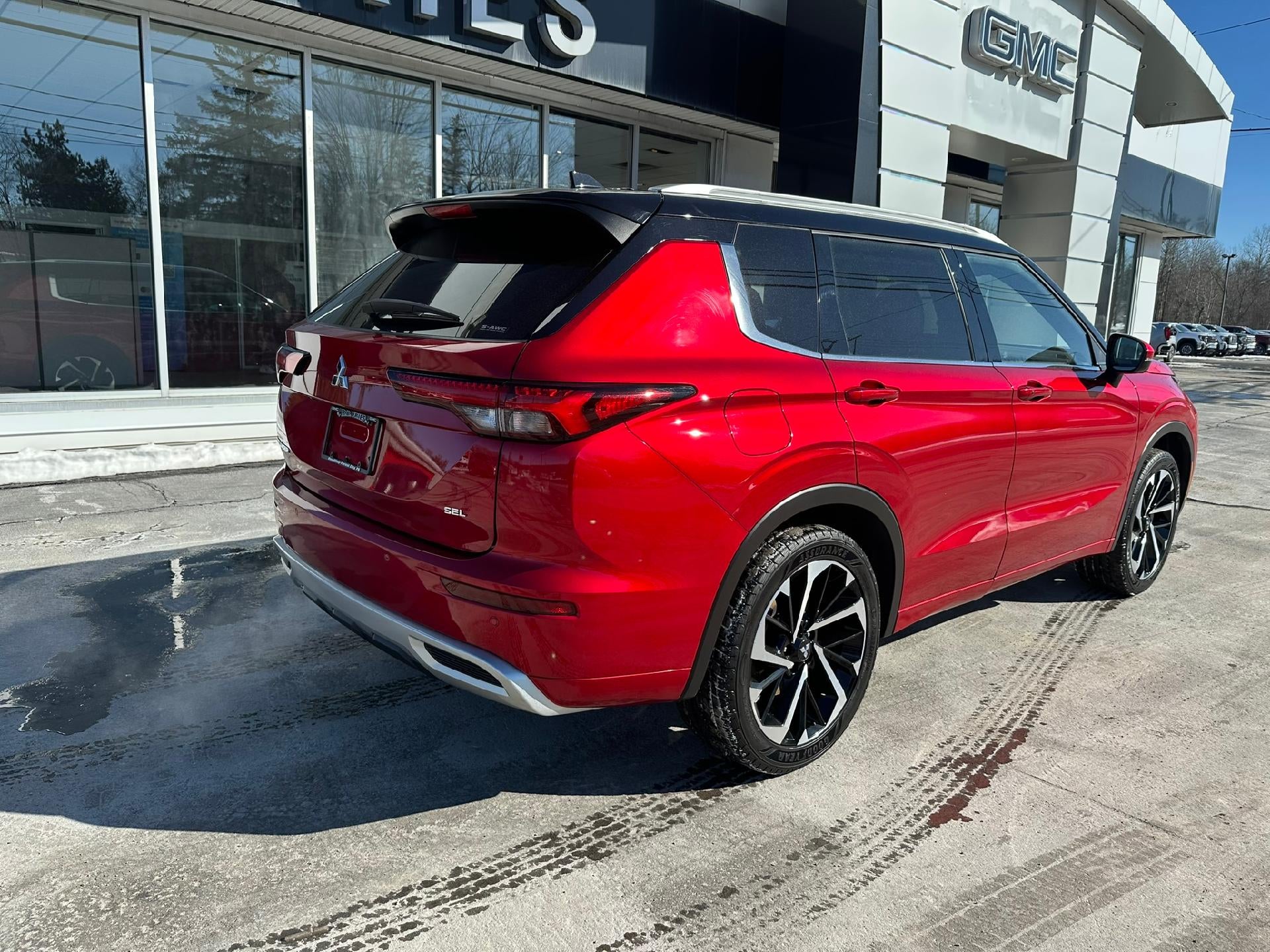 2024 Mitsubishi Outlander SEL