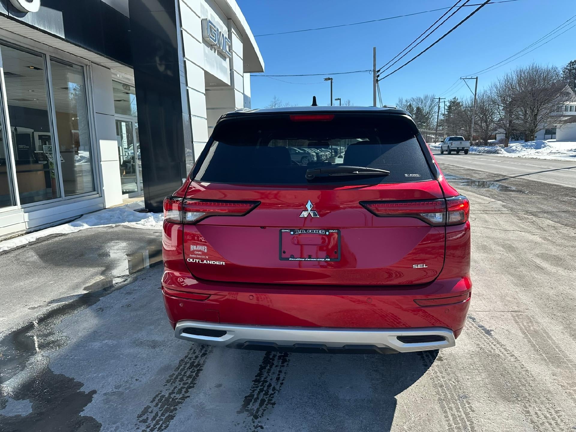 2024 Mitsubishi Outlander SEL