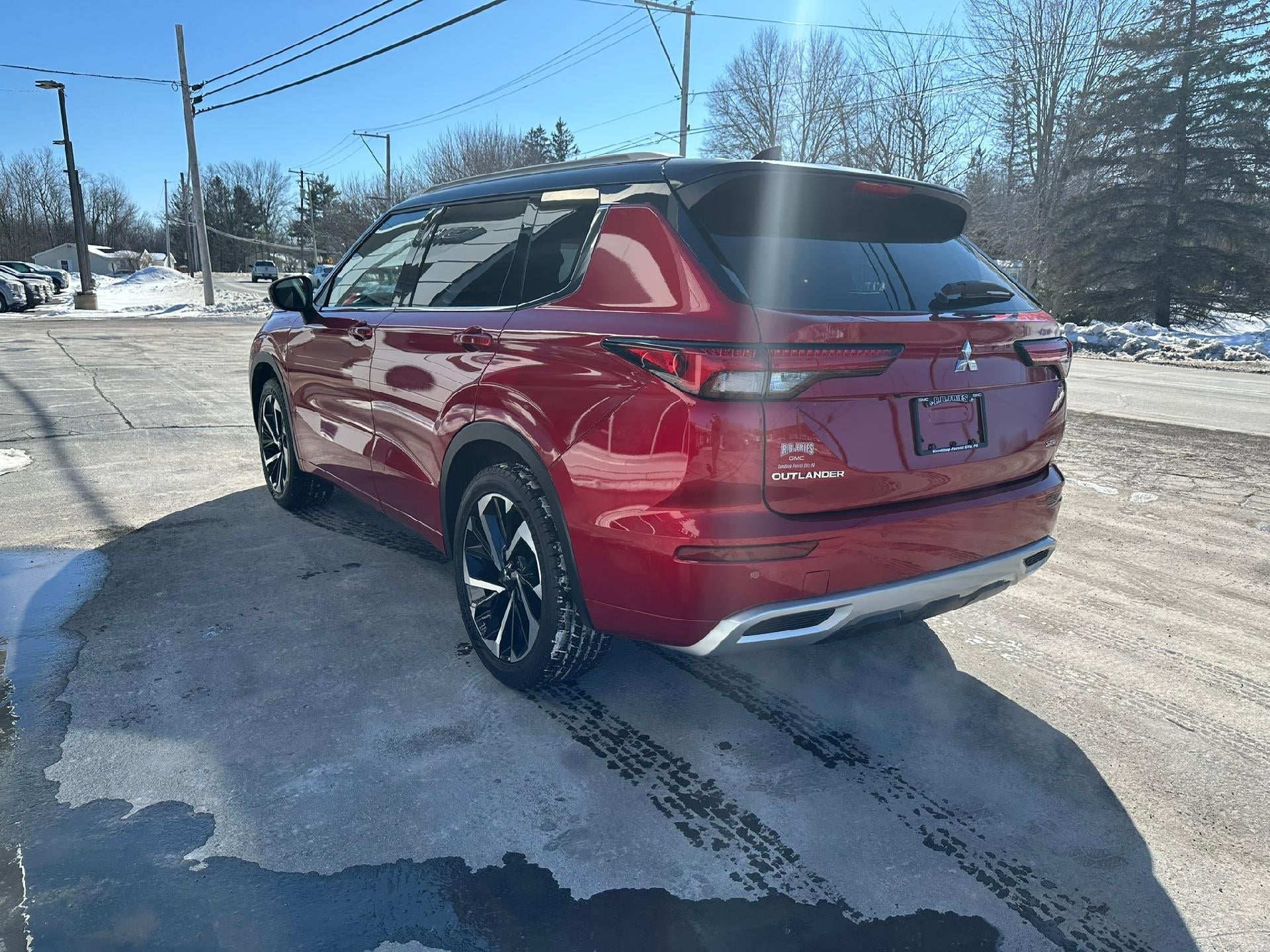 2024 Mitsubishi Outlander SEL