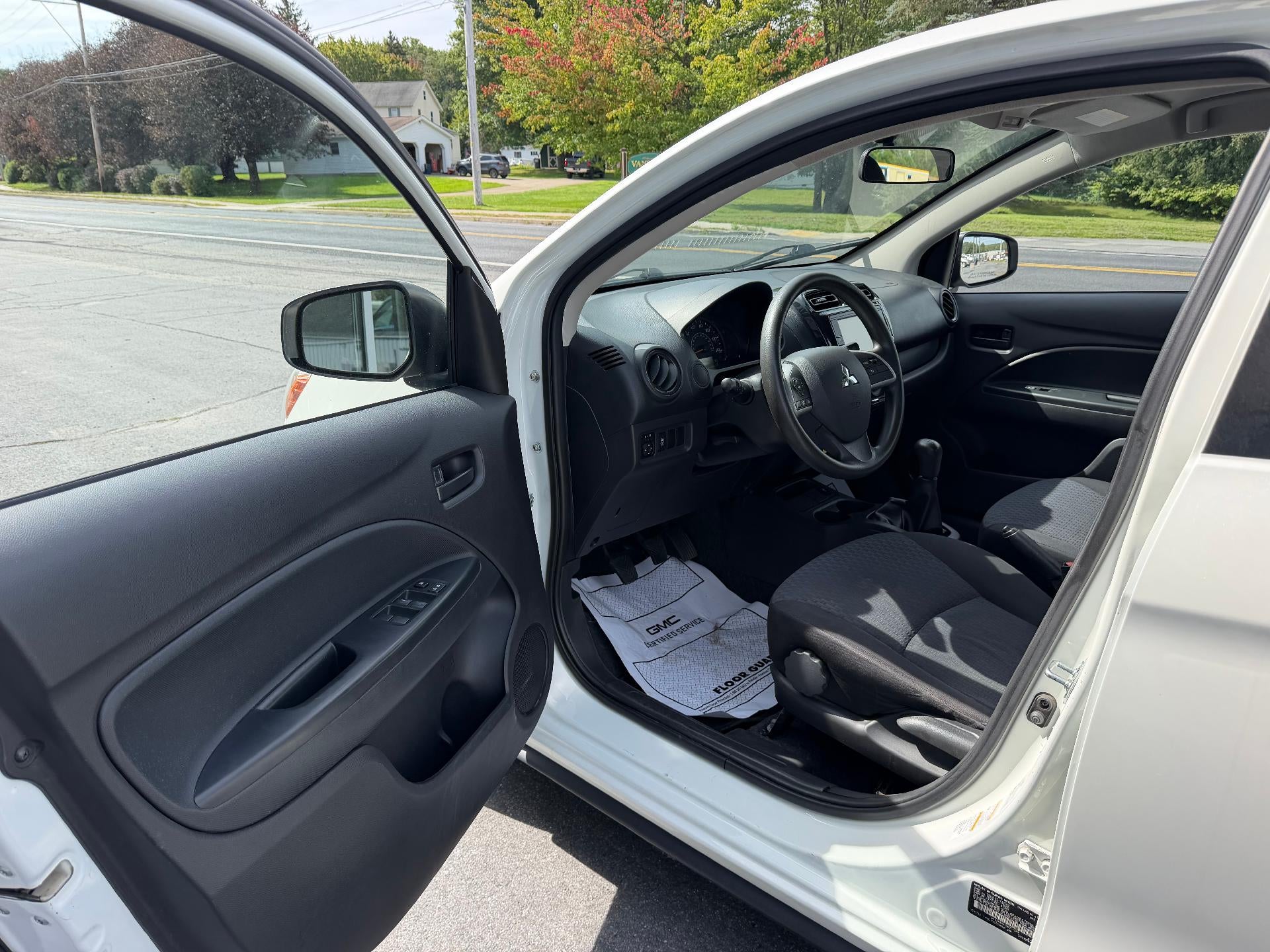 2019 Mitsubishi Mirage ES